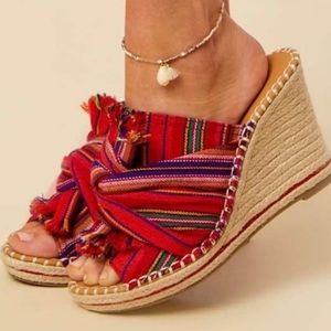 Altar’D State Colorful Wedges